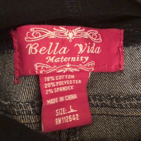 ⭐️ 2/$20 NEW maternity capris - Picture 2 of 3